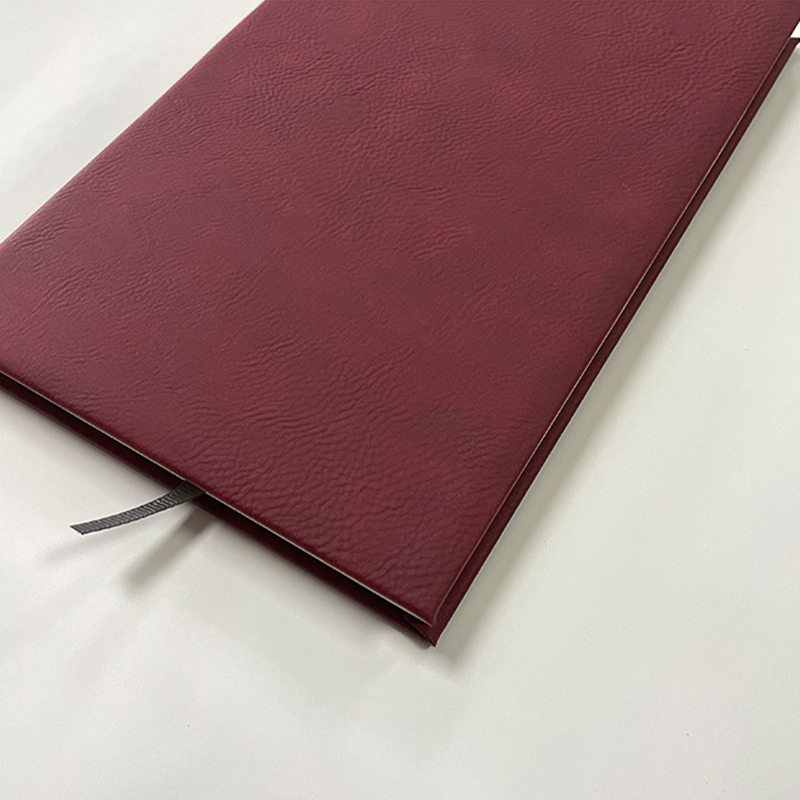 Leatherette Léasair 5 1/4 x 8 1/4 Sceitseáil Leabhar Leatherette Léasair 5 1/4 x 8 1/4 Sceitseáil Leabhar