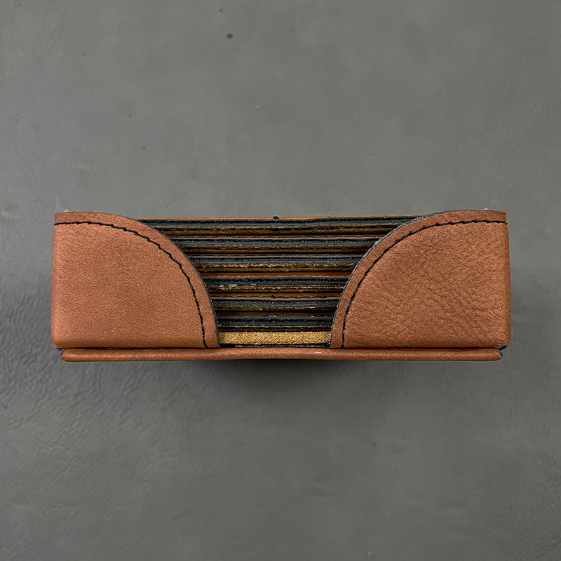 4' x 4' Coasters Leatherette Cearnóg Set 6-Coaster le Sealbhóir