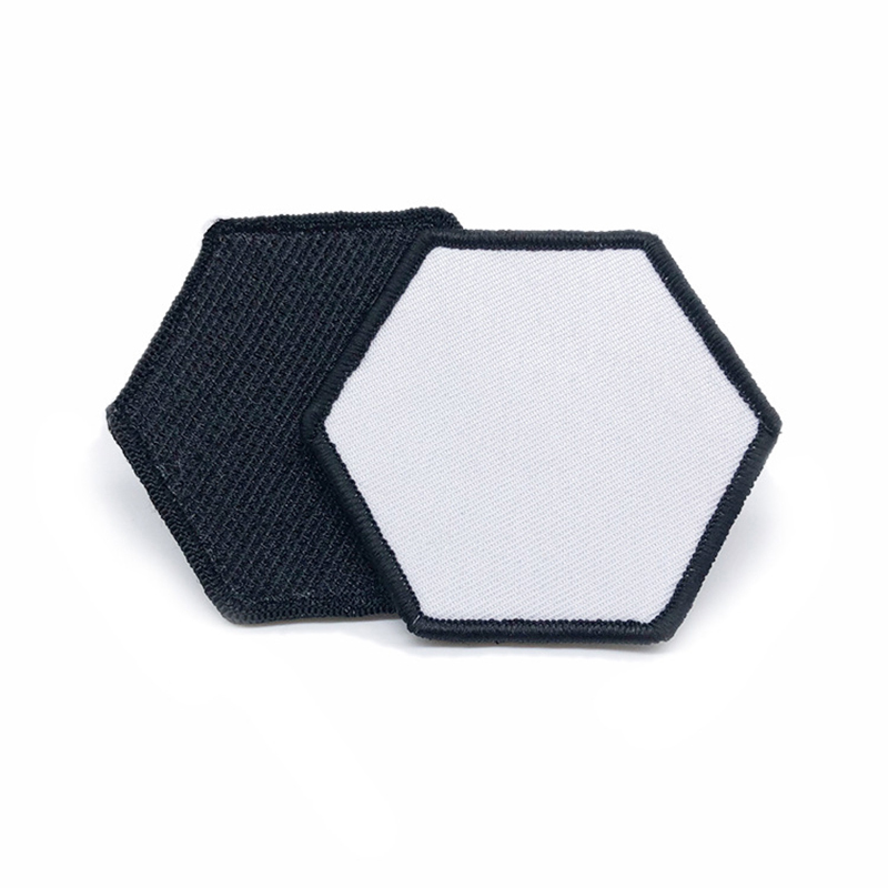 3 1/2' x 2 1/2' Paistí Leatherette Sublimation Dronuilleog le greamaitheach
