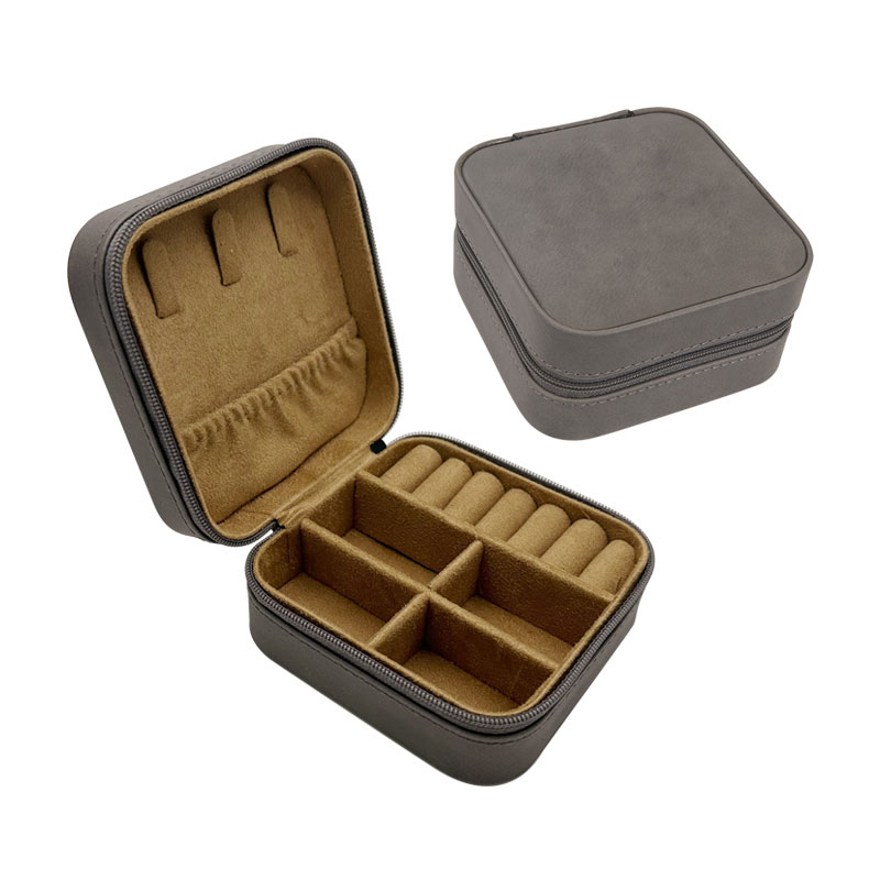 4 × 4 Laserable Leatherette Taisteal Bosca Jewelry le Líneáil Dubh