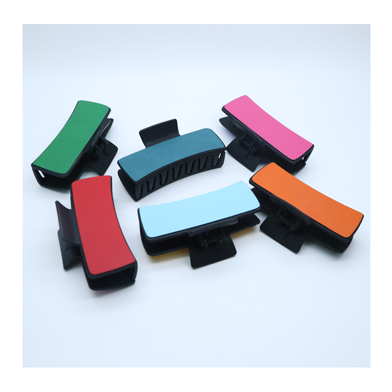 Gearrthóg Gruaige Laserable Leatherette