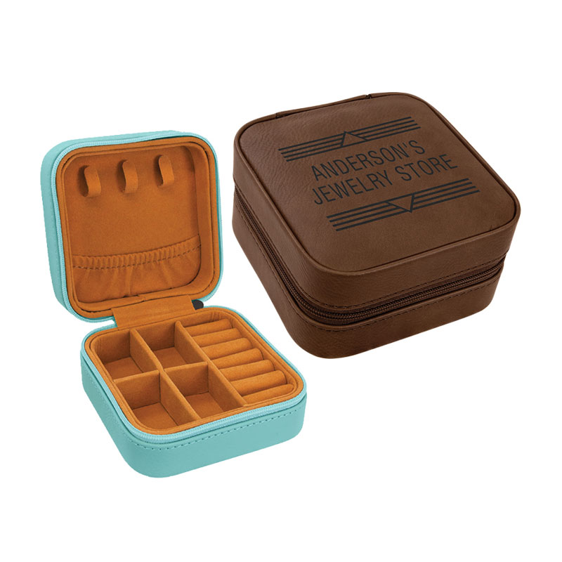 Bosca Seodra Taistil Leatherette Laserable 4×4 le Líneáil Tan