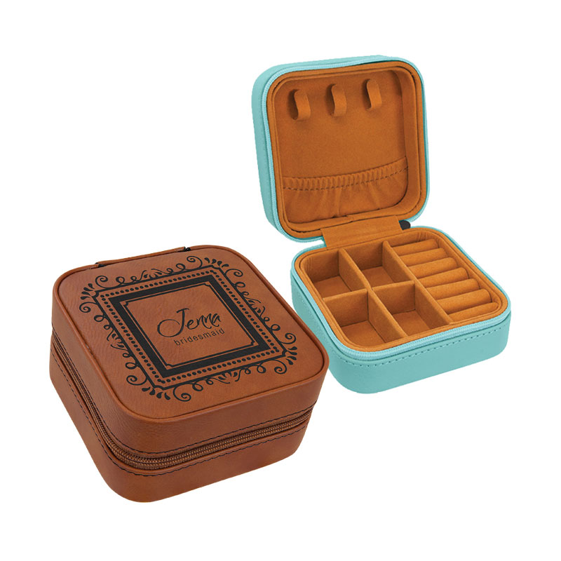Bosca Seodra Taistil Leatherette Laserable 4×4 le Líneáil Tan