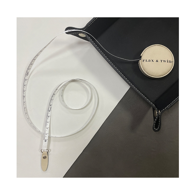 Téip Tomhais Leatherette Laserable